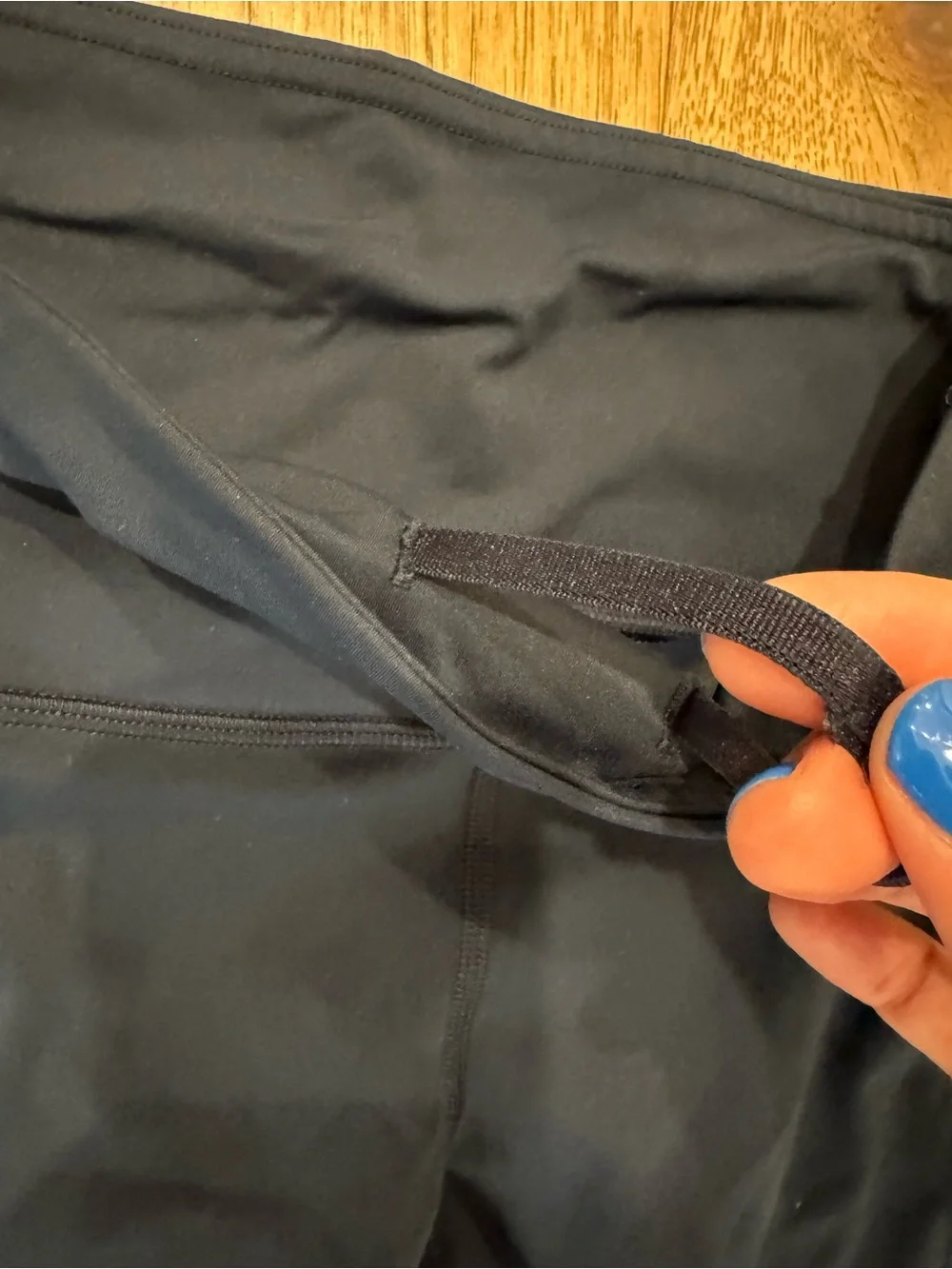 Peloton Lululemon Navy High-Rise Active Leggings with Side Pockets